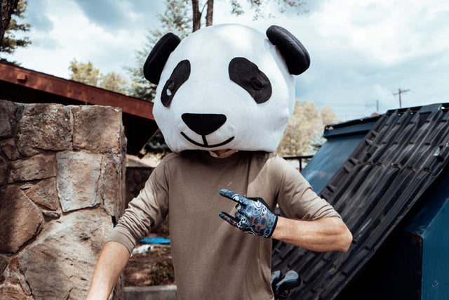 Panda Trail Glove